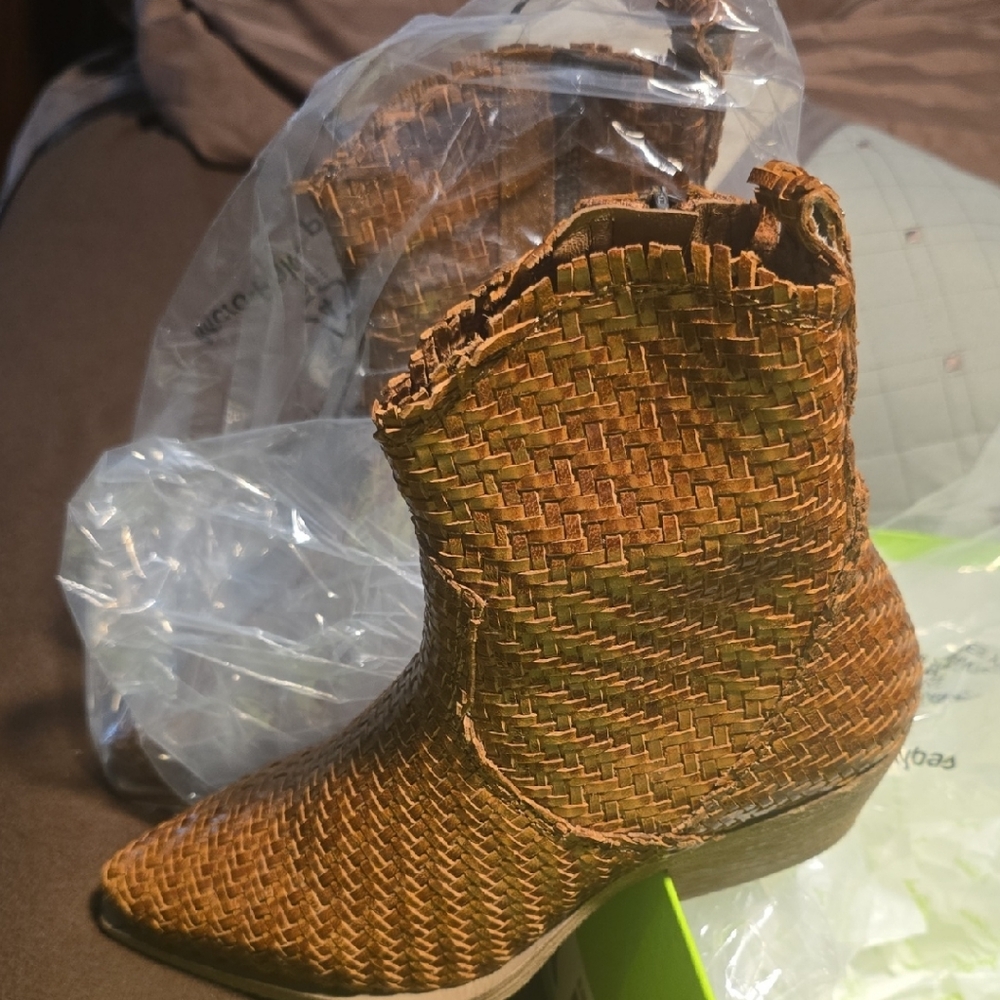 Sam Edelman Cuoio Woven Leather Boots